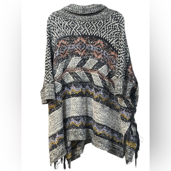 Anthropologie Pilcro Magda Knit Poncho boho heavy knit sweater M/L - Picture 8 of 8